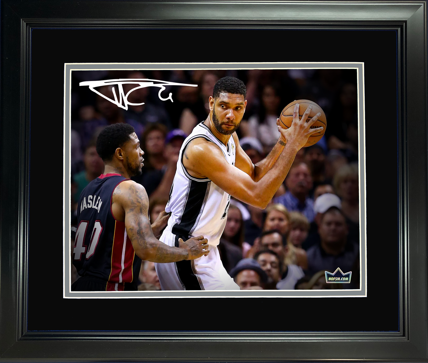 Framed Tim Duncan Facsimile Laser Engraved Signature Auto San Antonio Spurs 11"x14" Basketball Photo HOFSM Holo