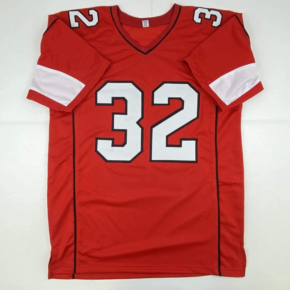Downloaded image for product cmt1x7j1p0xhnmp07xhelly0c