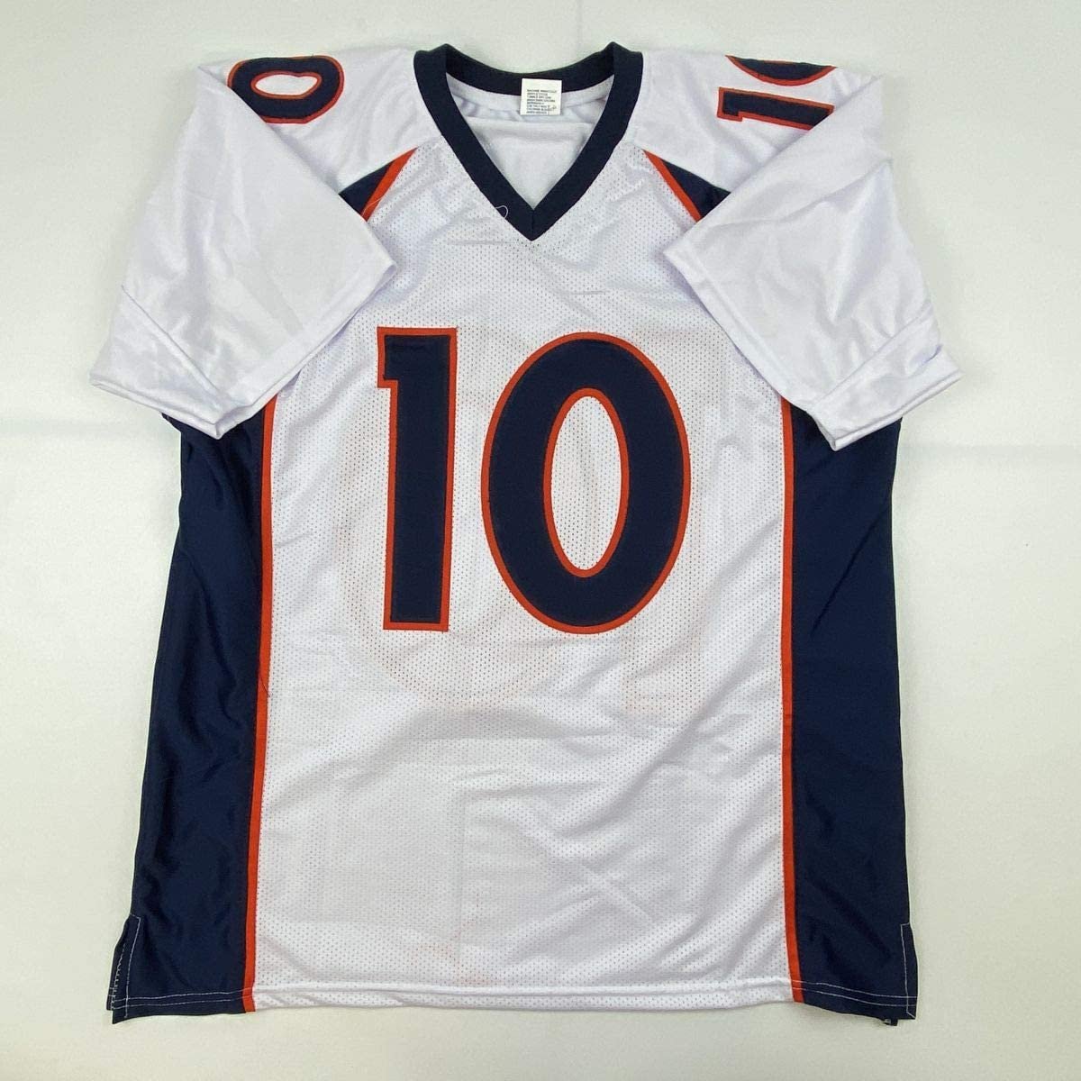 Downloaded image for product cmt1x8ah31e70mp074prxq82m