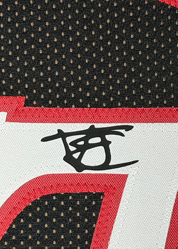 Framed Facsimile Autographed V.J. VJ Edgecombe 35x39 Philadelphia Retro Black Reprint Laser Auto Basketball Jersey