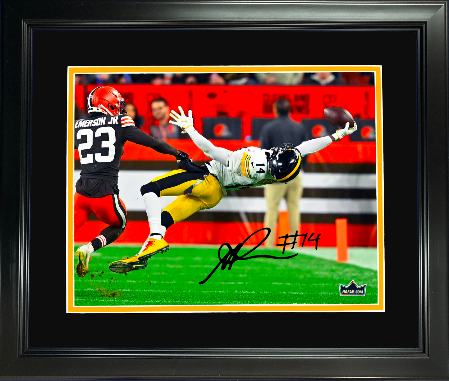 Framed George Pickens Facsimile Laser Engraved Signature Auto Pittsburgh Steelers 11"x14" Football Photo HOFSM Holo