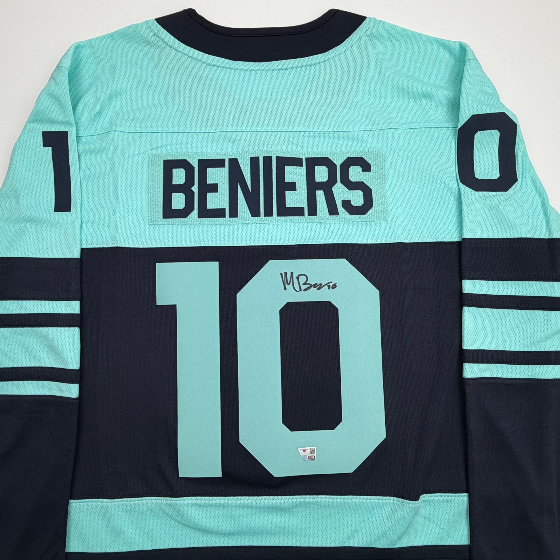 Autographed/Signed Matty Beniers Seattle Kraken Blue Authentic Hockey Jersey Fanatics COA