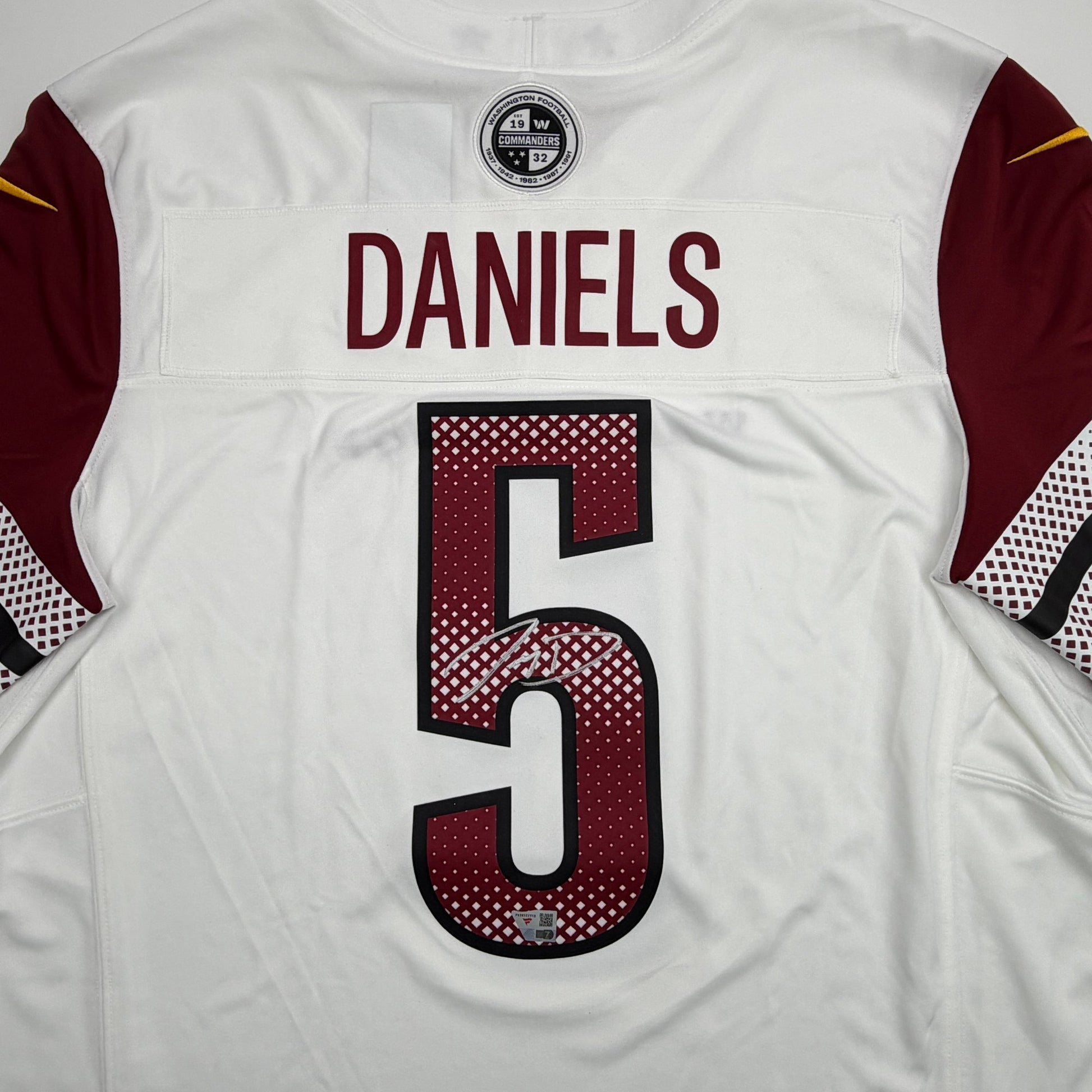 Autographed/Signed Jayden Daniels Washington Commanders White Authentic Football Jersey Fanatics COA