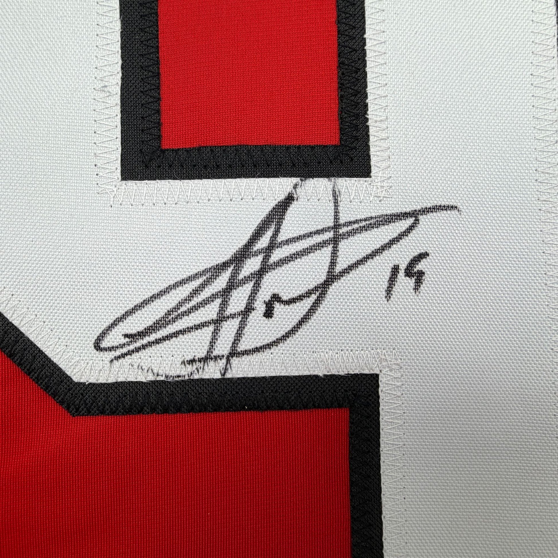 Autographed/Signed Jonathan Toews Chicago Red Hockey Jersey Beckett BAS COA