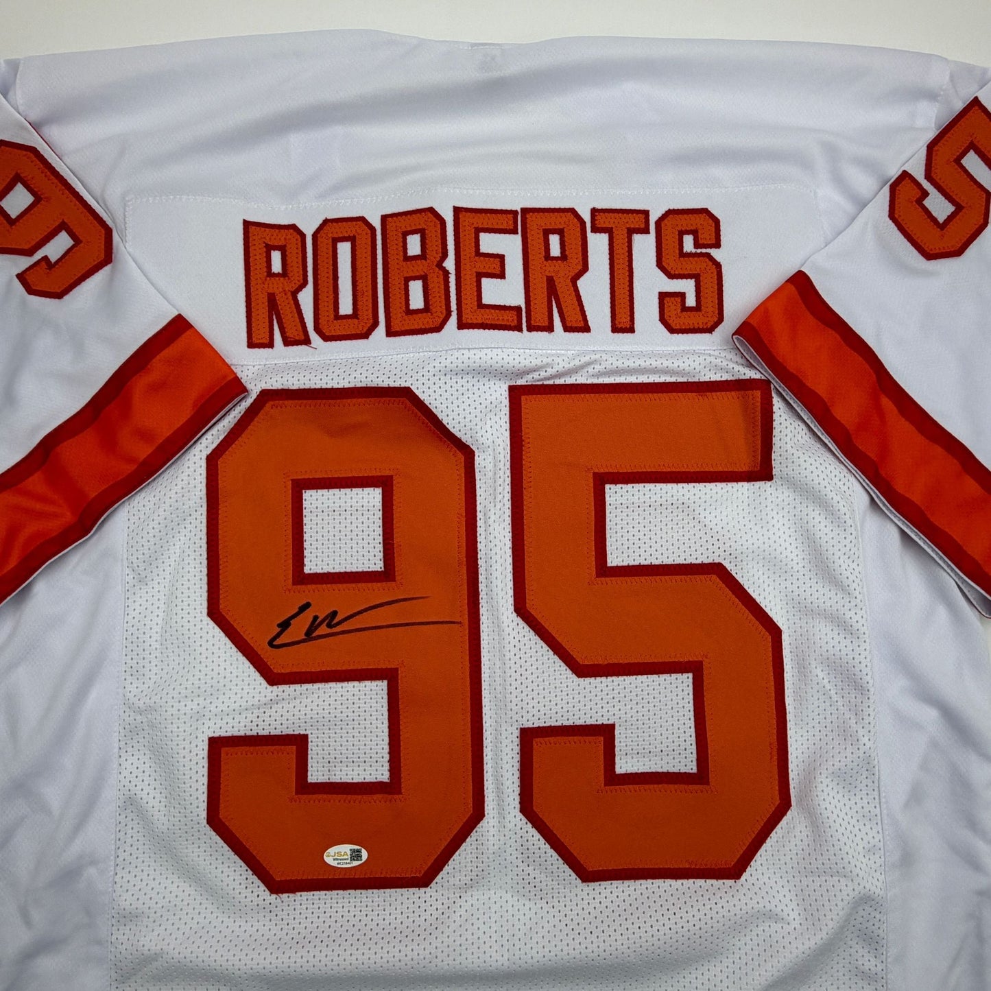 Autographed/Signed Elijah Roberts Tampa Bay Retro White Football Jersey Beckett BAS COA