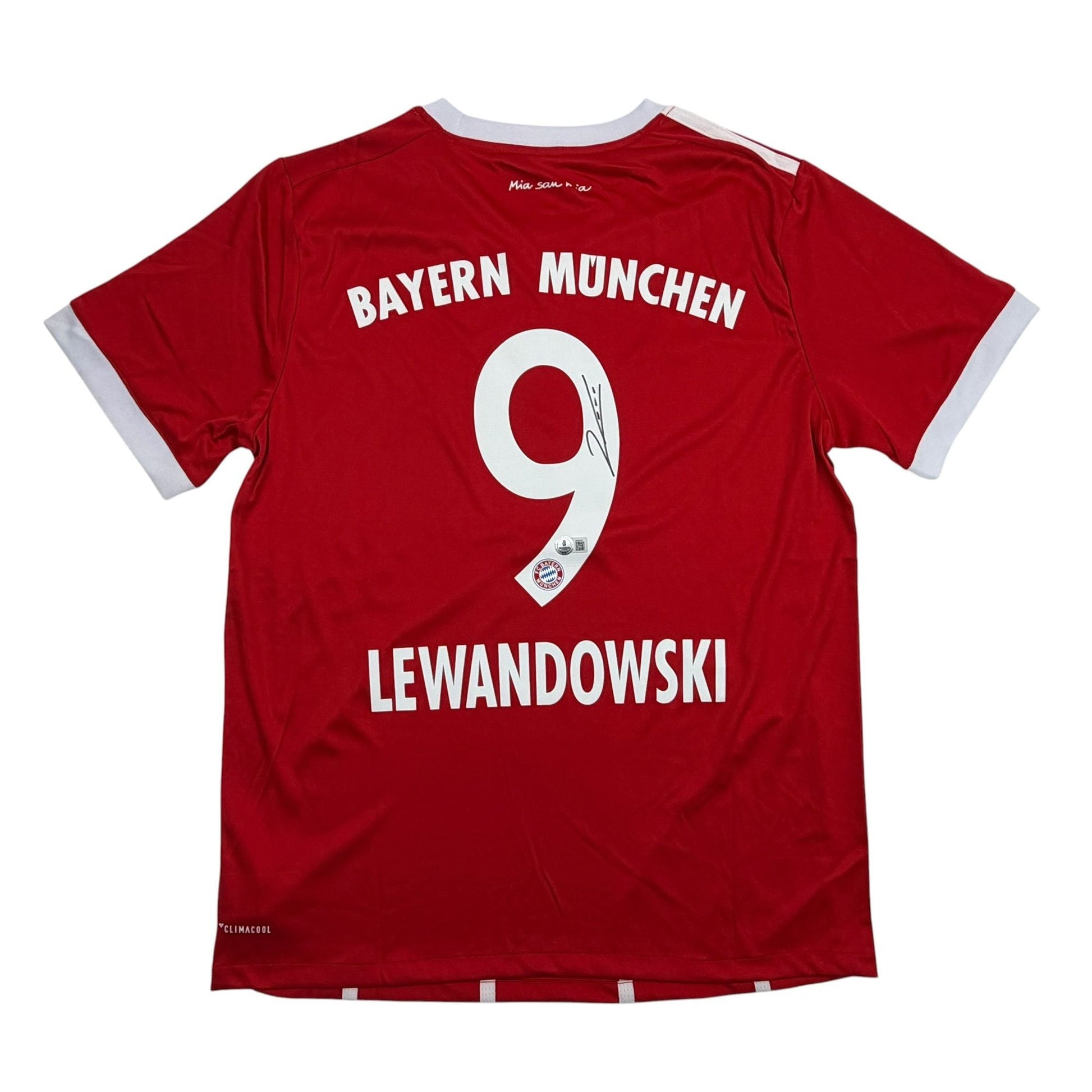 Autographed/Signed Robert Lewandowski Bayern Munich Red Soccer Futbol Jersey Beckett BAS COA