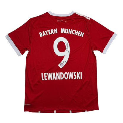 Autographed/Signed Robert Lewandowski Bayern Munich Red Soccer Futbol Jersey Beckett BAS COA