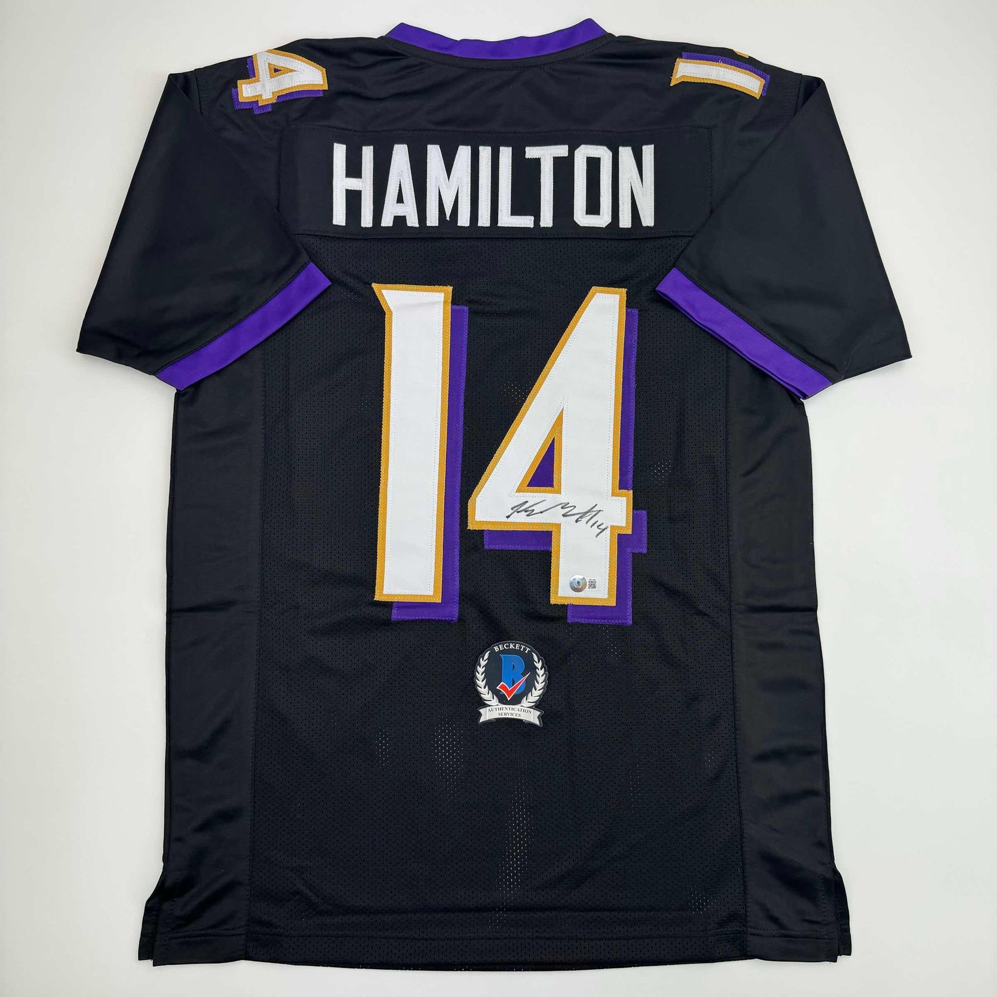 Downloaded image for product cmt1x8fn71jormp072atrtkfa
