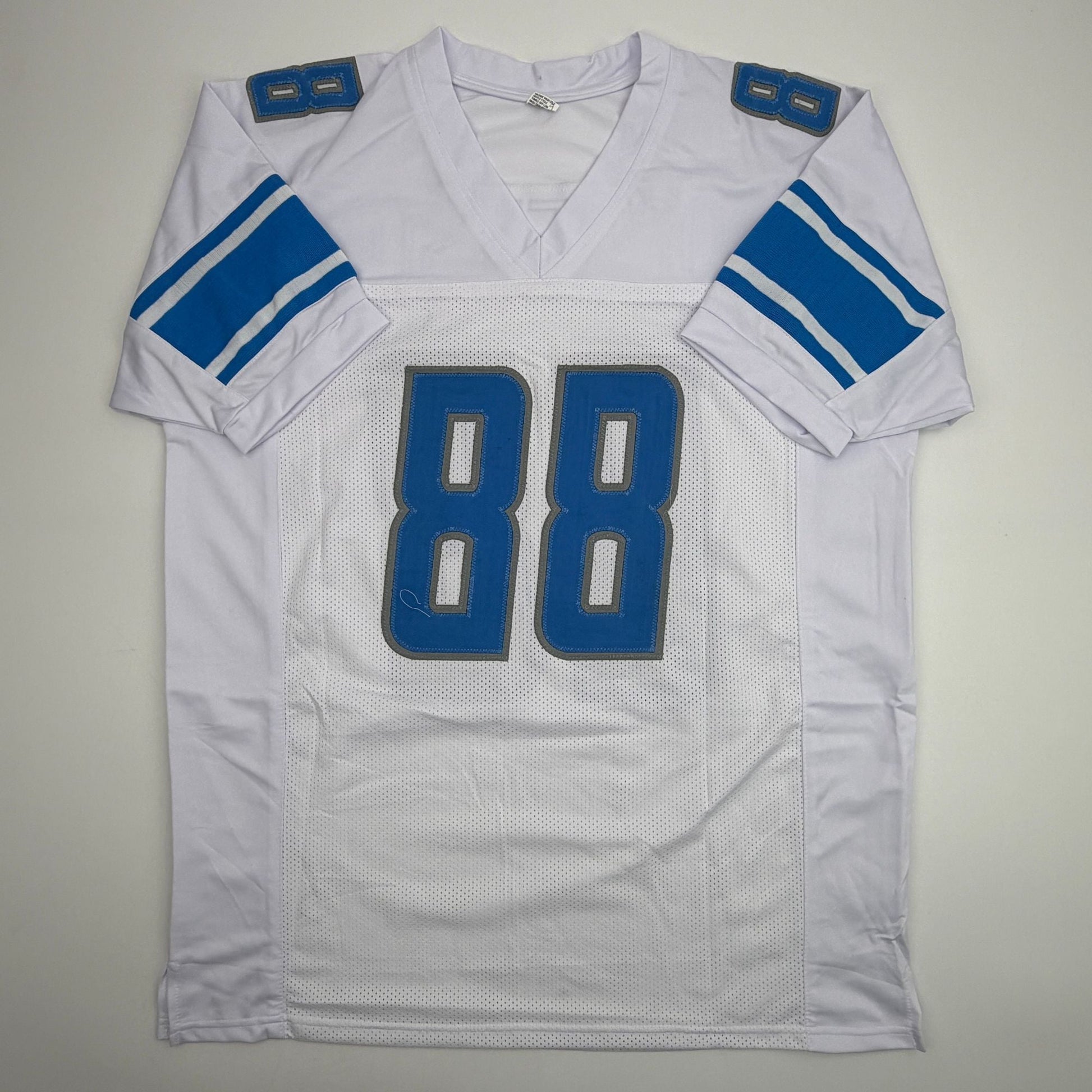 Autographed/Signed TJ Hockenson Detroit White Football Jersey Beckett BAS COA