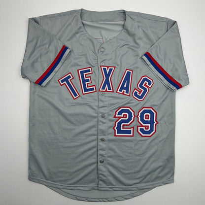 Downloaded image for product cmt4nqzm70bdgr307h7ngih73