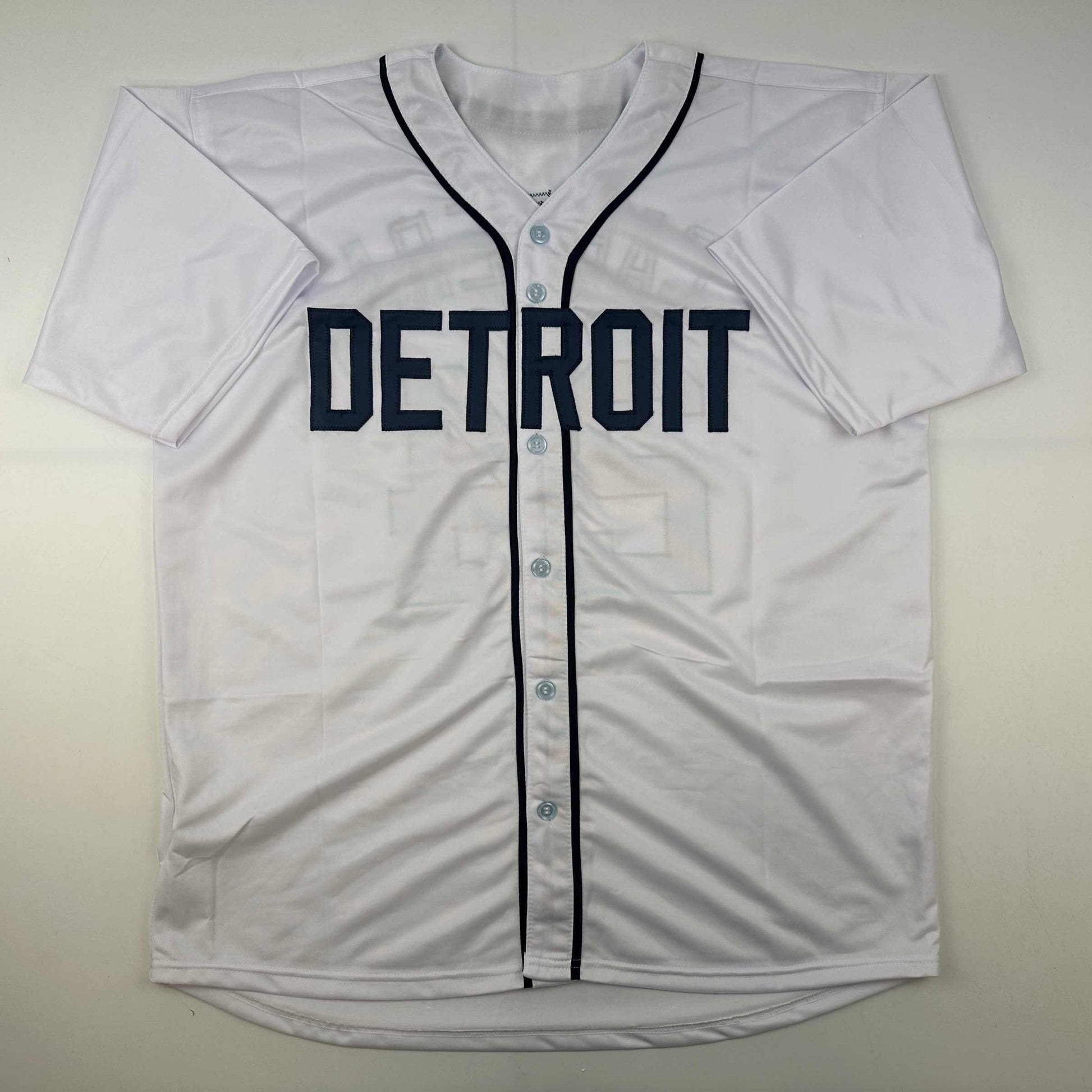 Downloaded image for product cmt80cu3b0vgmpf08wy8xxtfz
