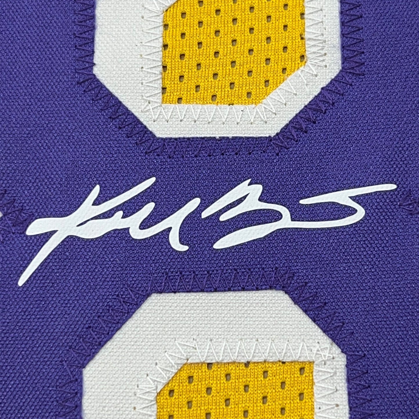 Downloaded image for product cmt80d2t713s4pf08gyzdcaoa