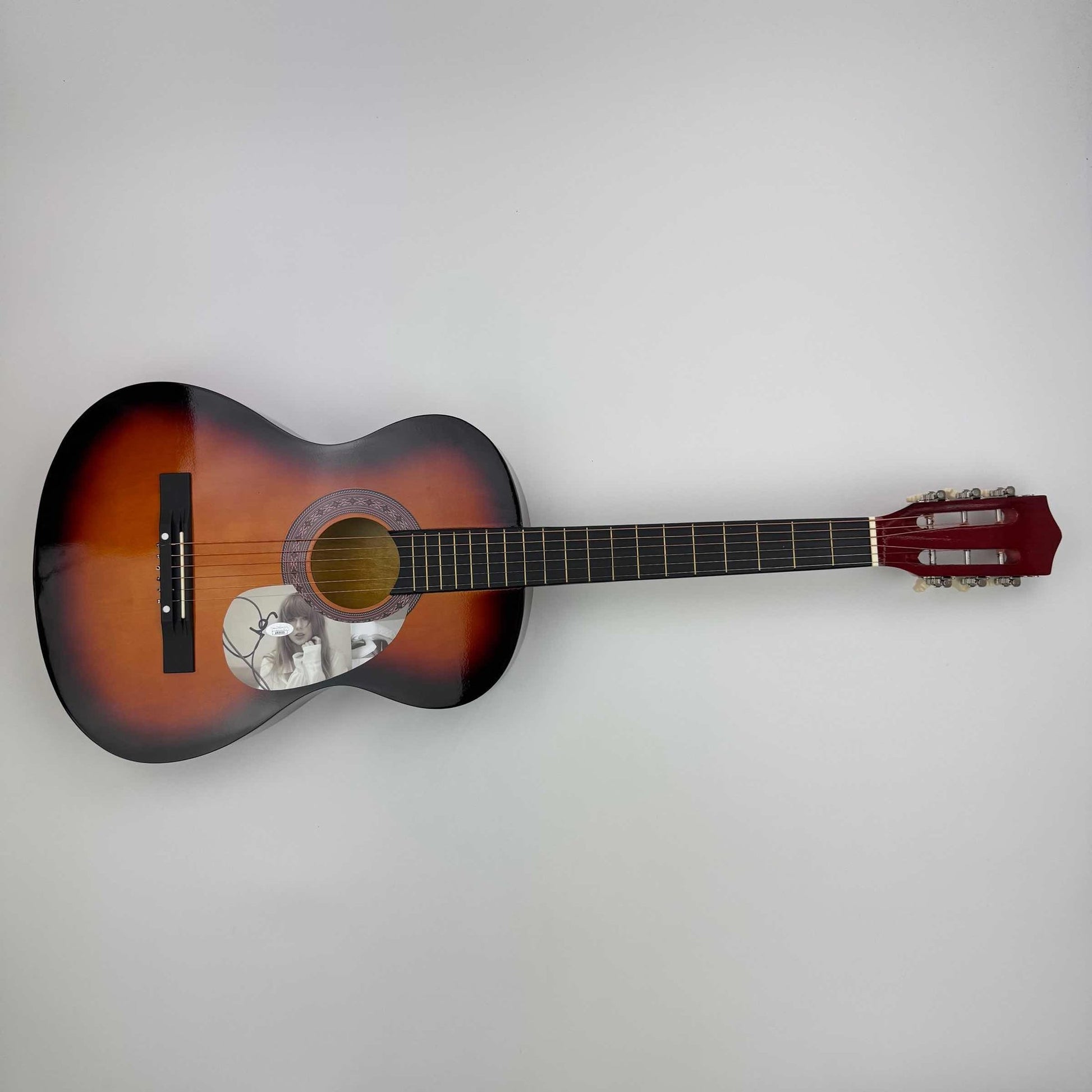 Downloaded image for product cmt80db8j1bm2pf08bhiou5en