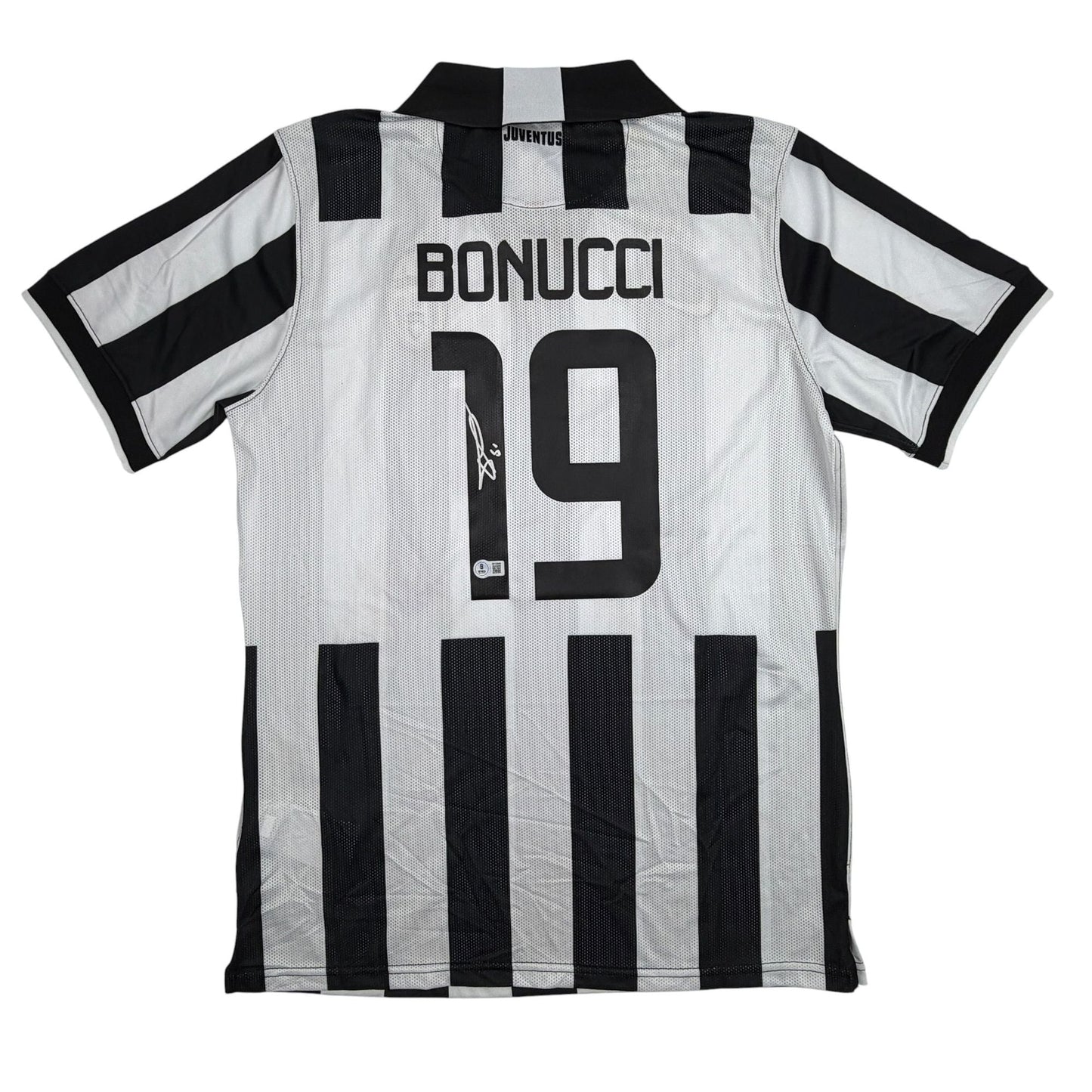 Autographed/Signed Leonardo Bonucci Juventus White Soccer Futbol Jersey Beckett BAS COA