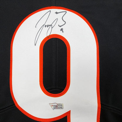 Autographed/Signed Joe Burrow Cincinnati Bengals Black Authentic Limited Football Jersey Fanatics COA