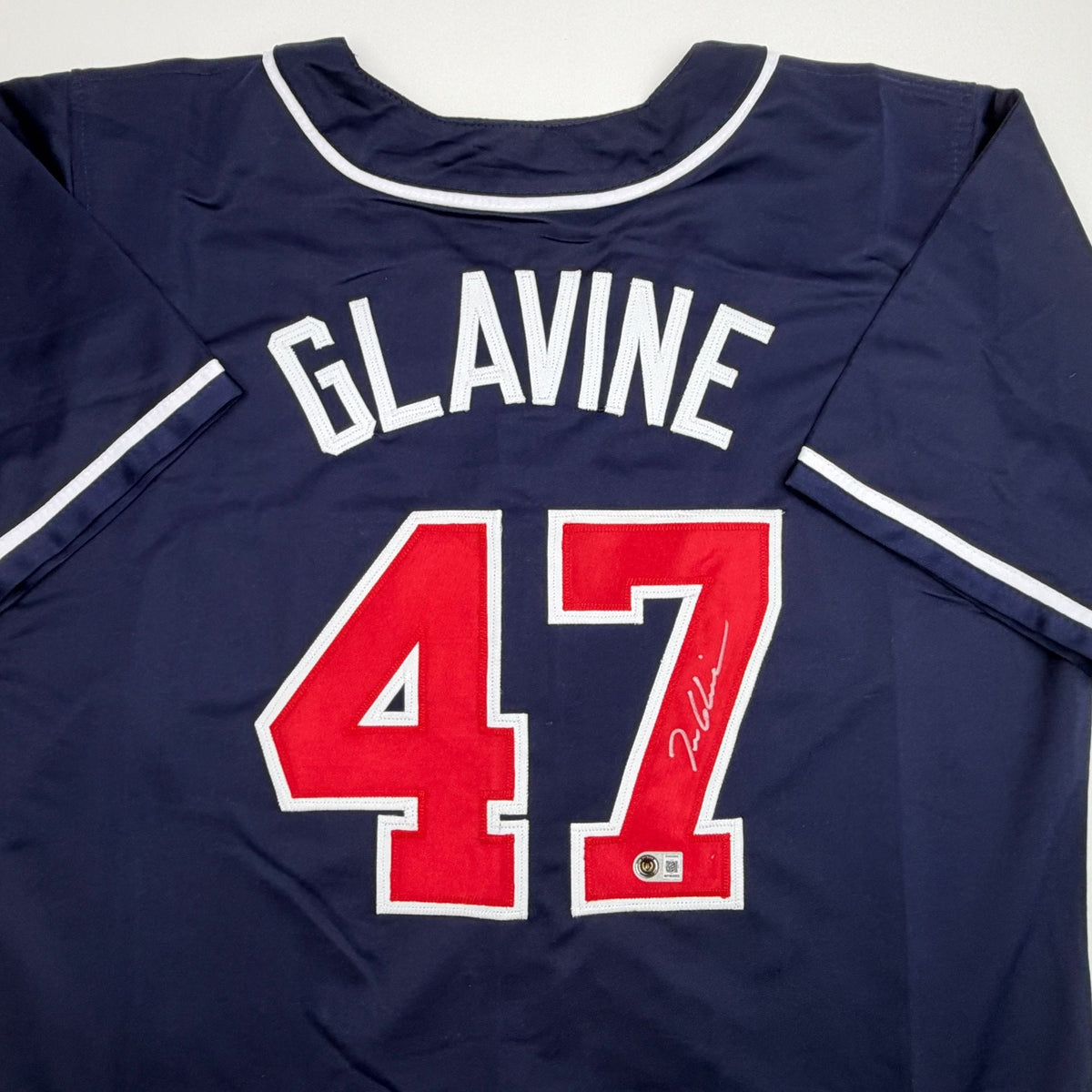 Autographed/Signed Tom Glavine Atlanta Navy Blue Baseball Jersey Beckett BAS COA