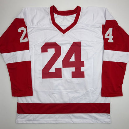 Autographed/Signed Chris Chelios Detroit White Hockey Jersey Beckett BAS COA