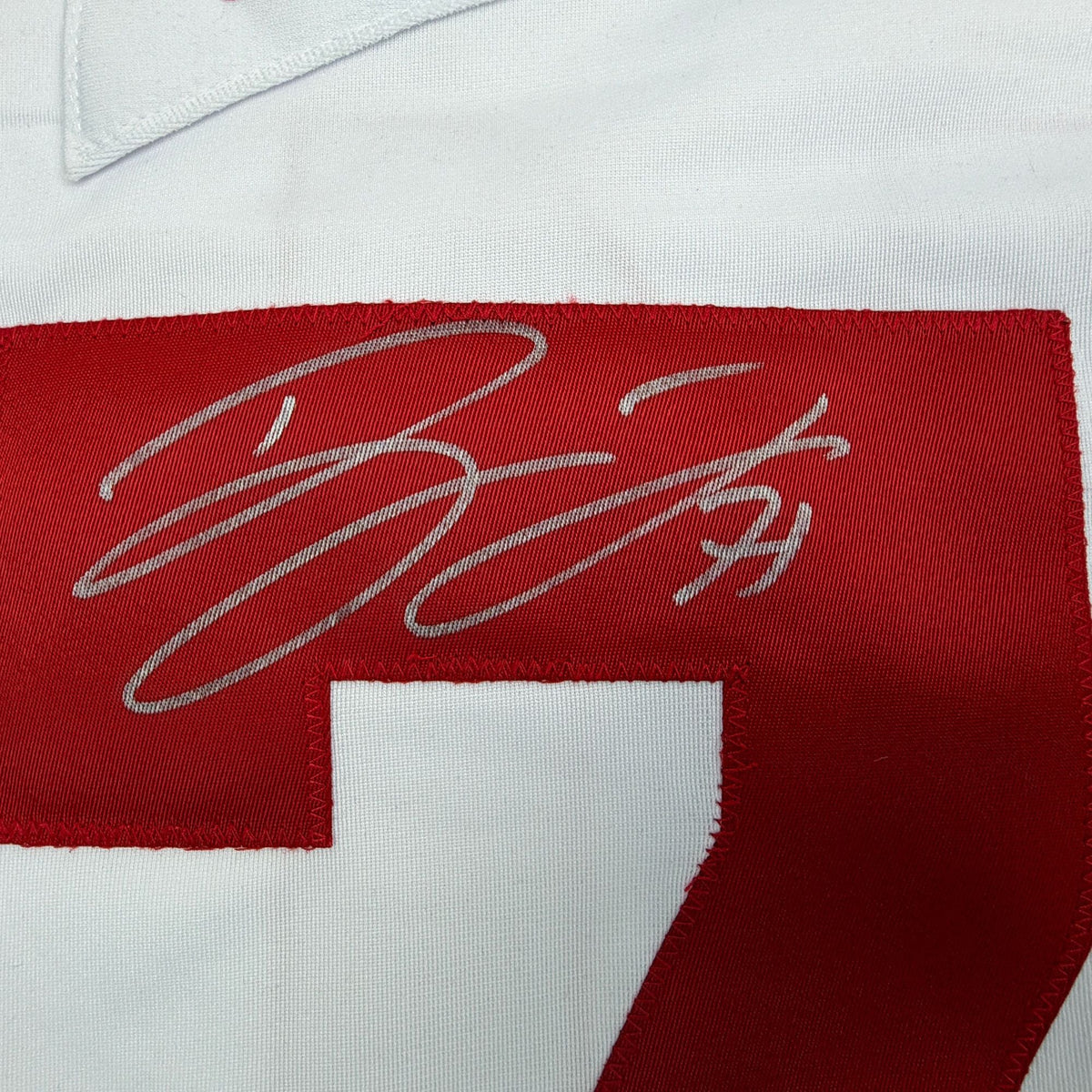 Autographed/Signed Dylan Larkin Detroit White Hockey Jersey Beckett BAS COA