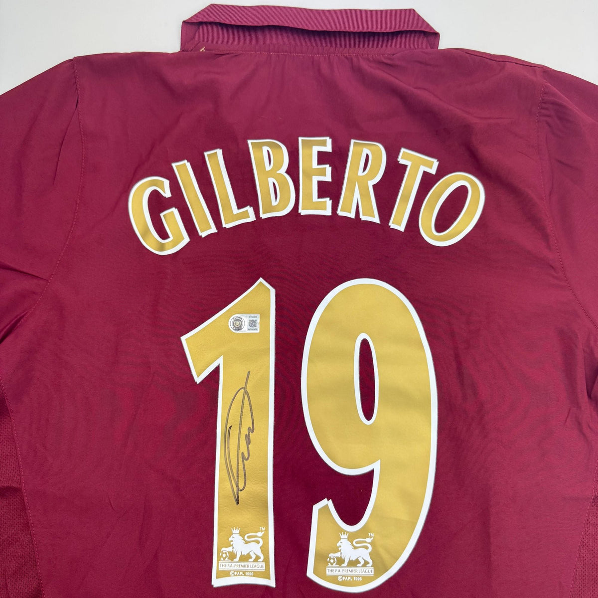 Autographed/Signed Gilberto Silva Arsenal Maroon Soccer Futbol Jersey Beckett BAS COA