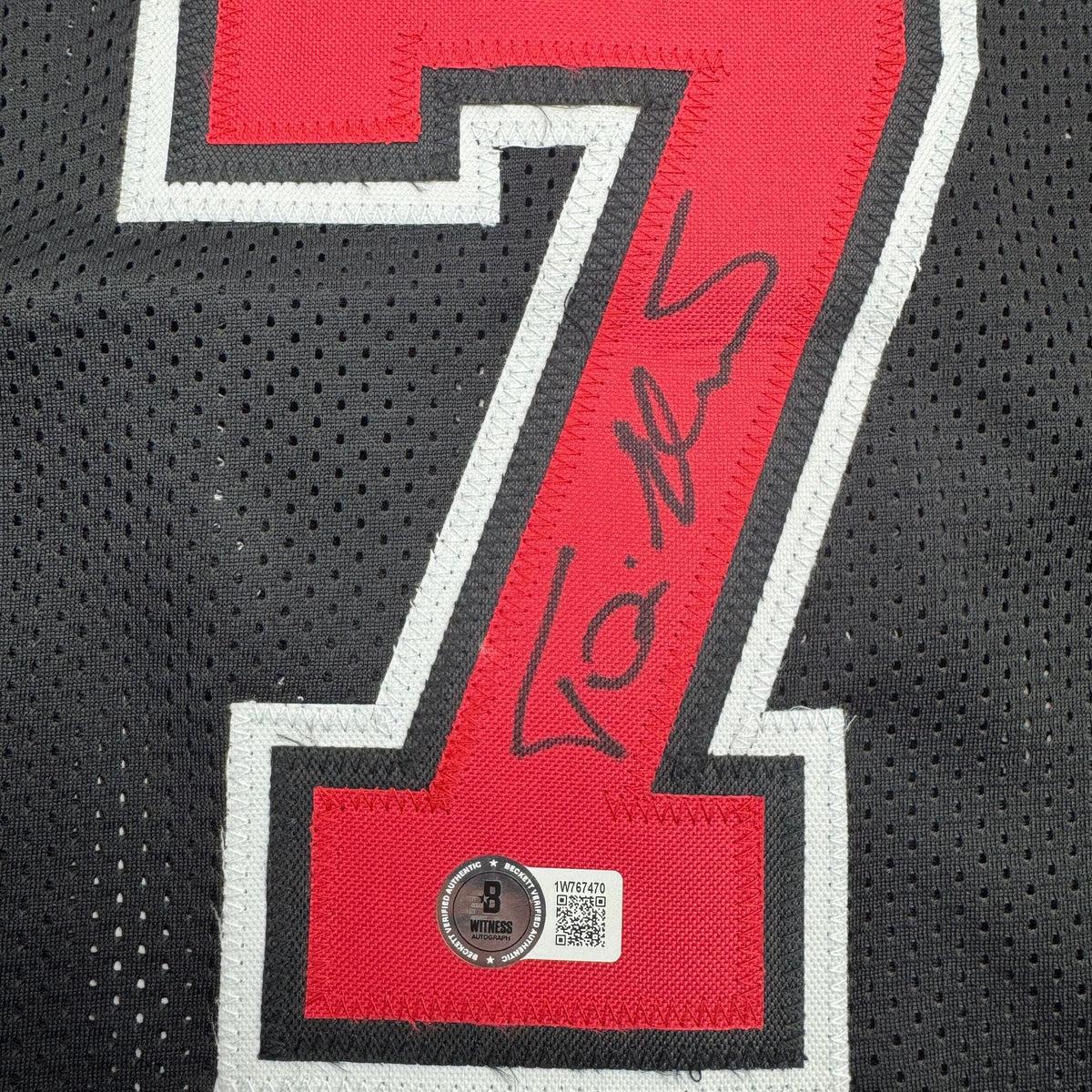 Autographed/Signed Toni Kukoc Chicago Black Basketball Jersey Beckett BAS COA