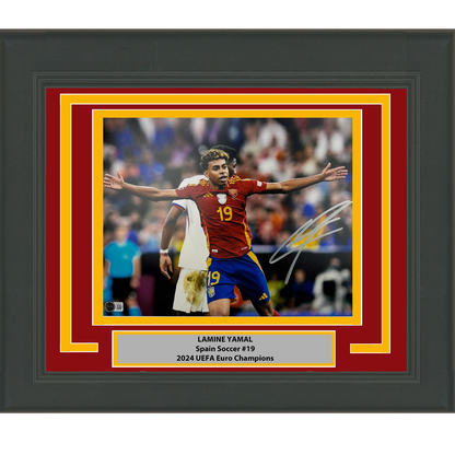 Framed Autographed/Signed Lamine Yamal Spain 11x14 Soccer World Cup Photo Beckett BAS COA #6