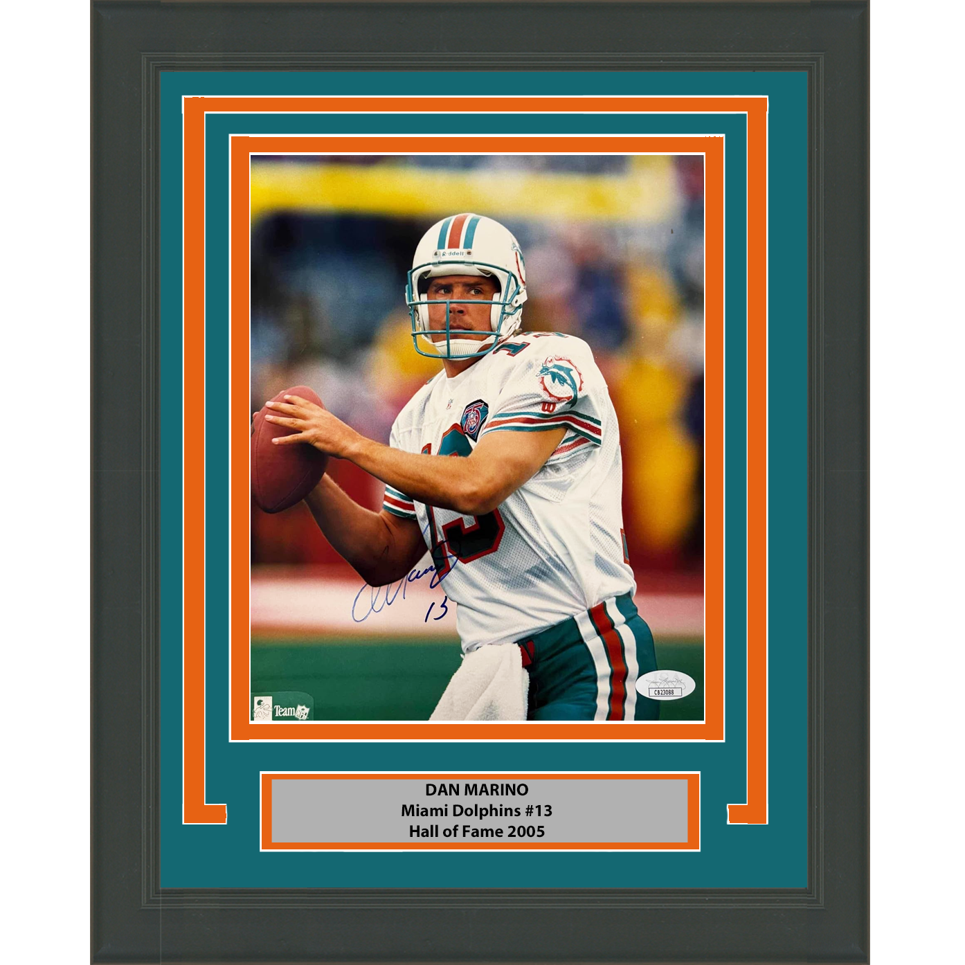Framed Autographed/Signed Dan Marino Miami Dolphins 8x10 Football Photo JSA COA