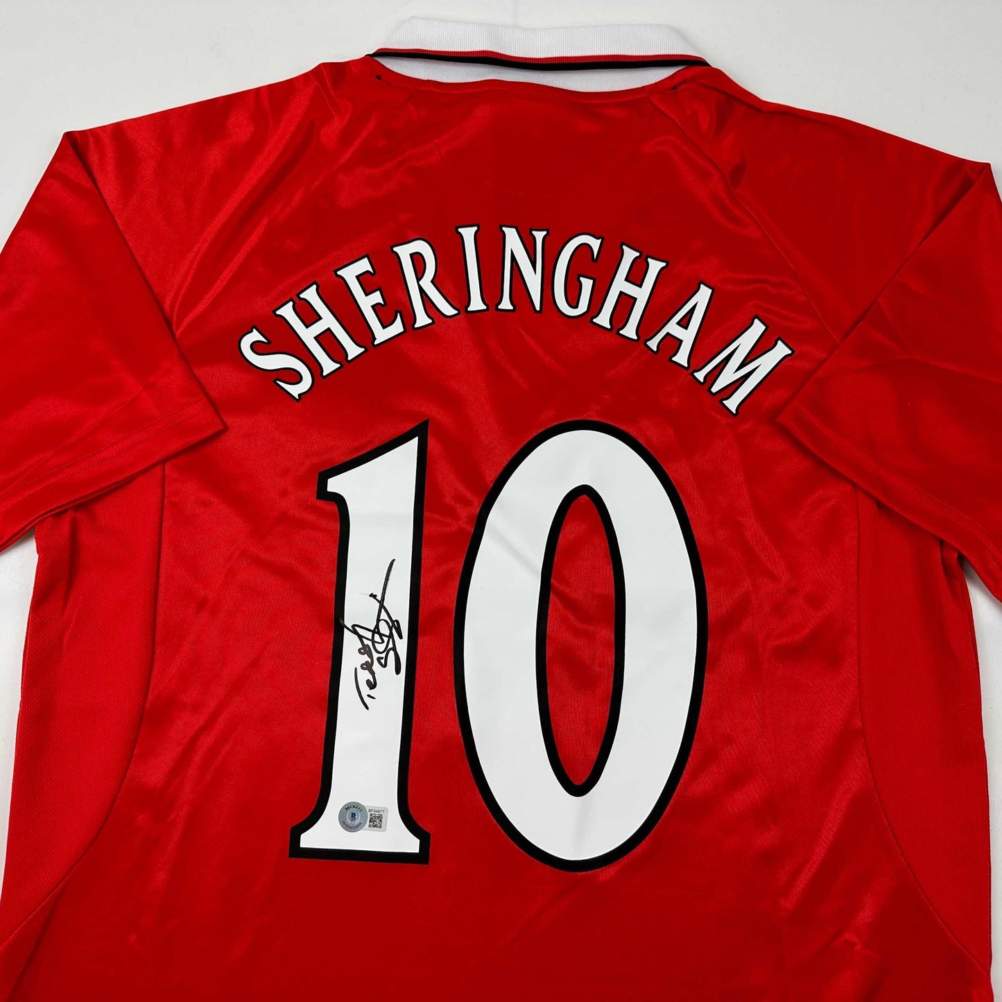 Autographed/Signed Teddy Sheringham Manchester United Red Soccer Jersey Beckett BAS COA