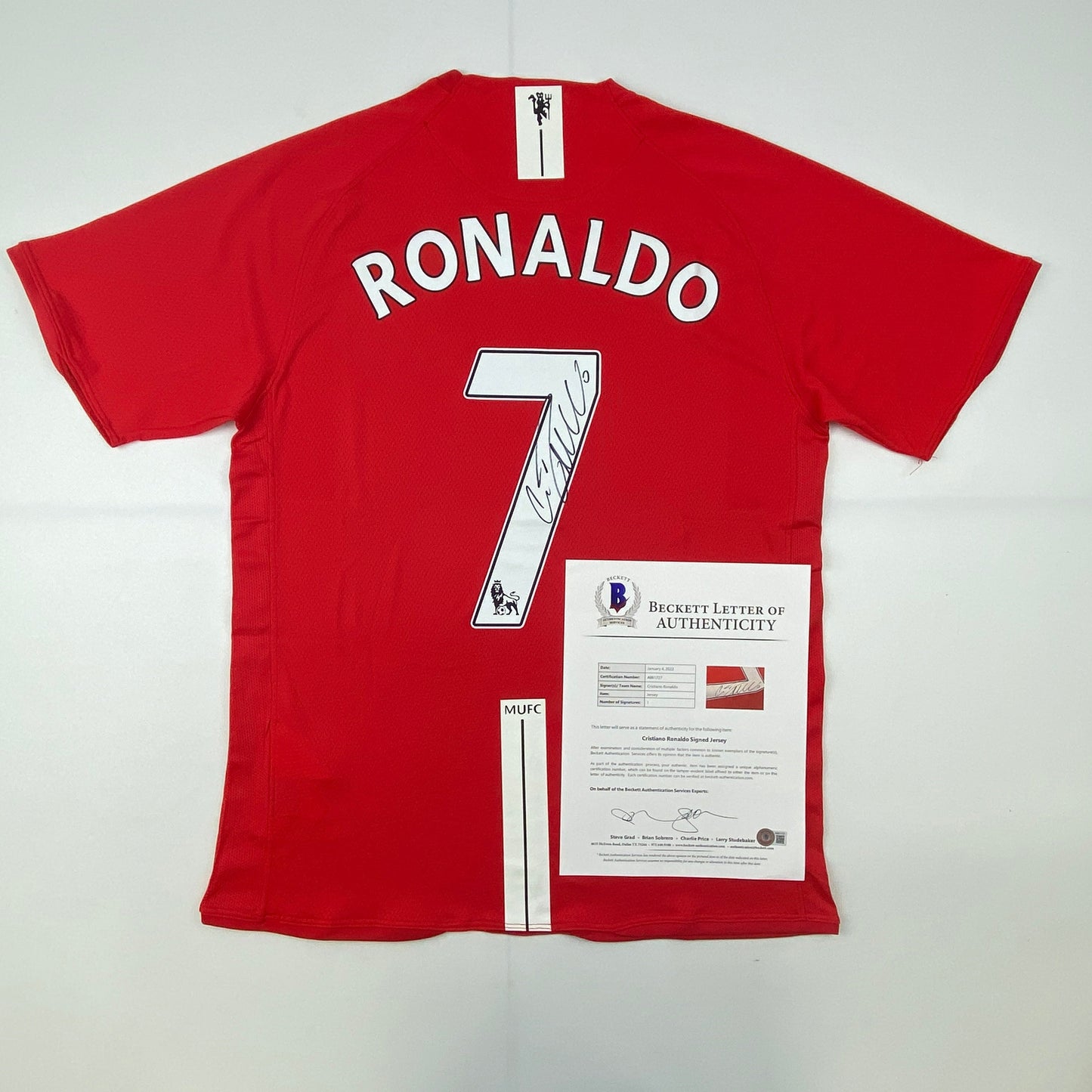 Autographed/Signed Cristiano Ronaldo Manchester United Red 2008 Soccer Jersey Beckett BAS COA/LOA