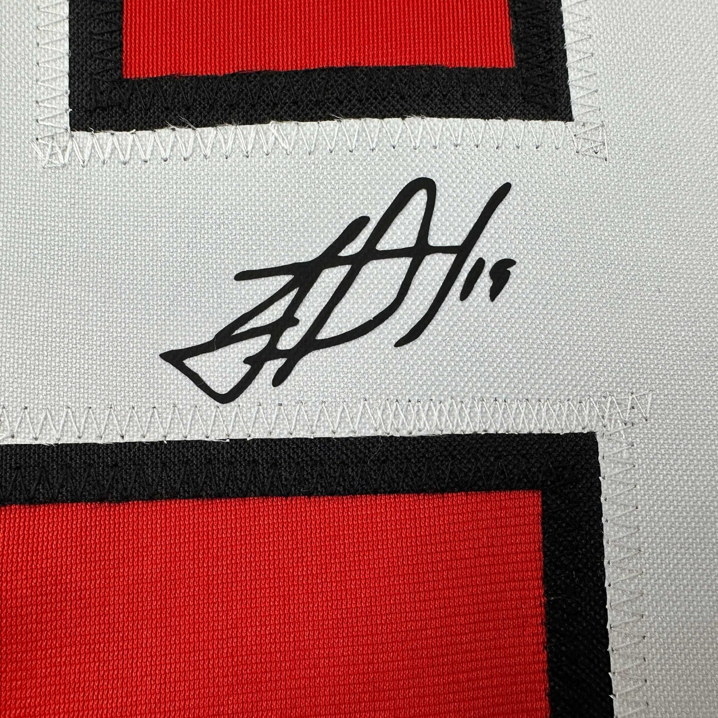 Facsimile Autographed Jonathan Toews Chicago Red Reprint Laser Auto Hockey Jersey Size Men's XL