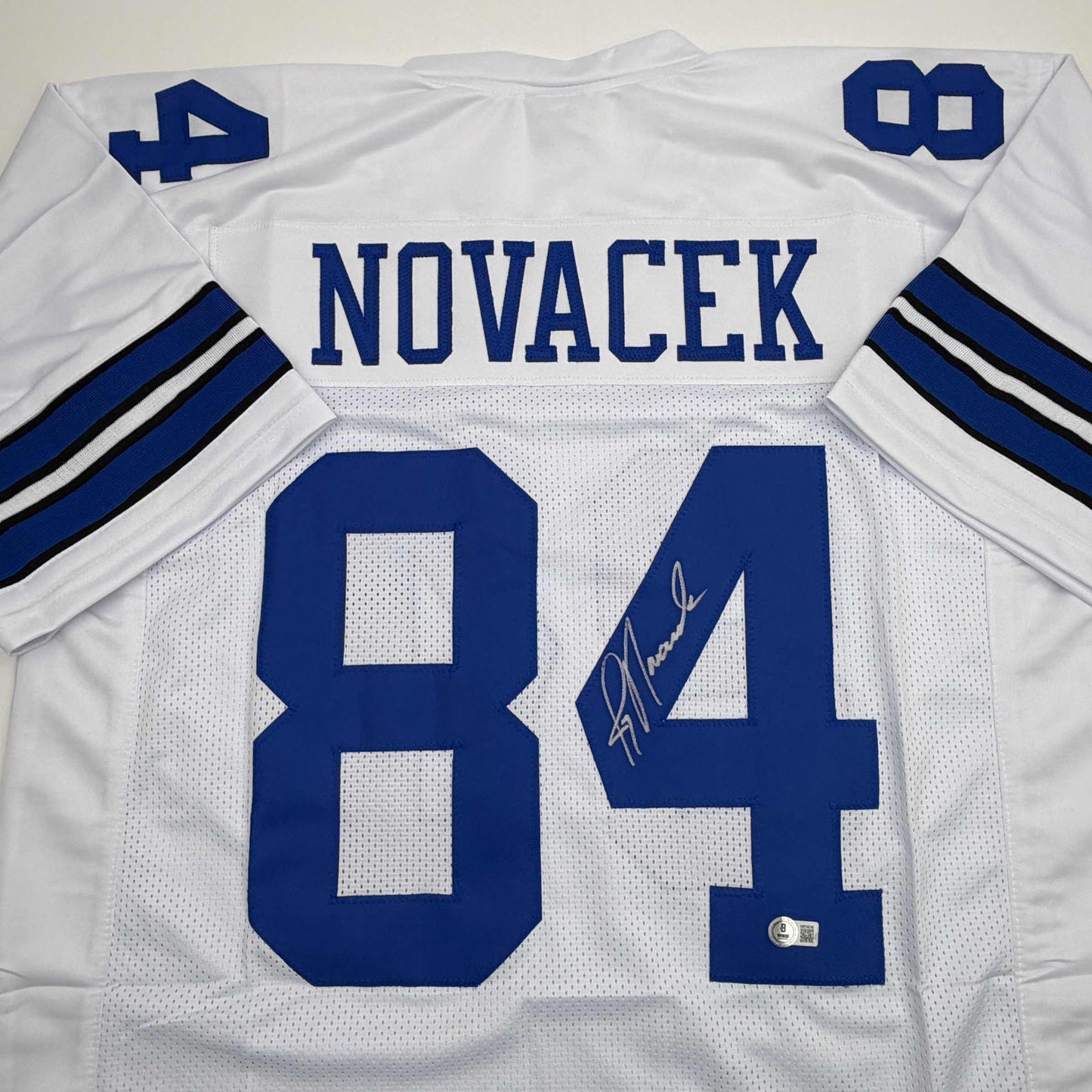 Autographed/Signed Jay Novacek Dallas White Football Jersey Beckett BAS COA