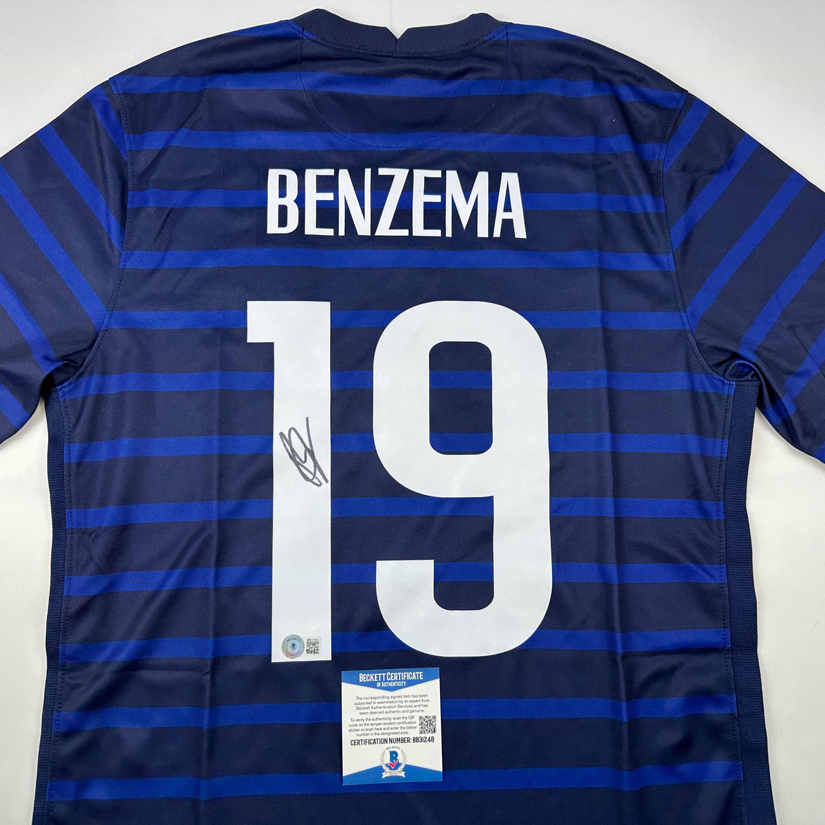 Autographed/Signed Karim Benzema France French National Team Blue Soccer Jersey Beckett BAS COA