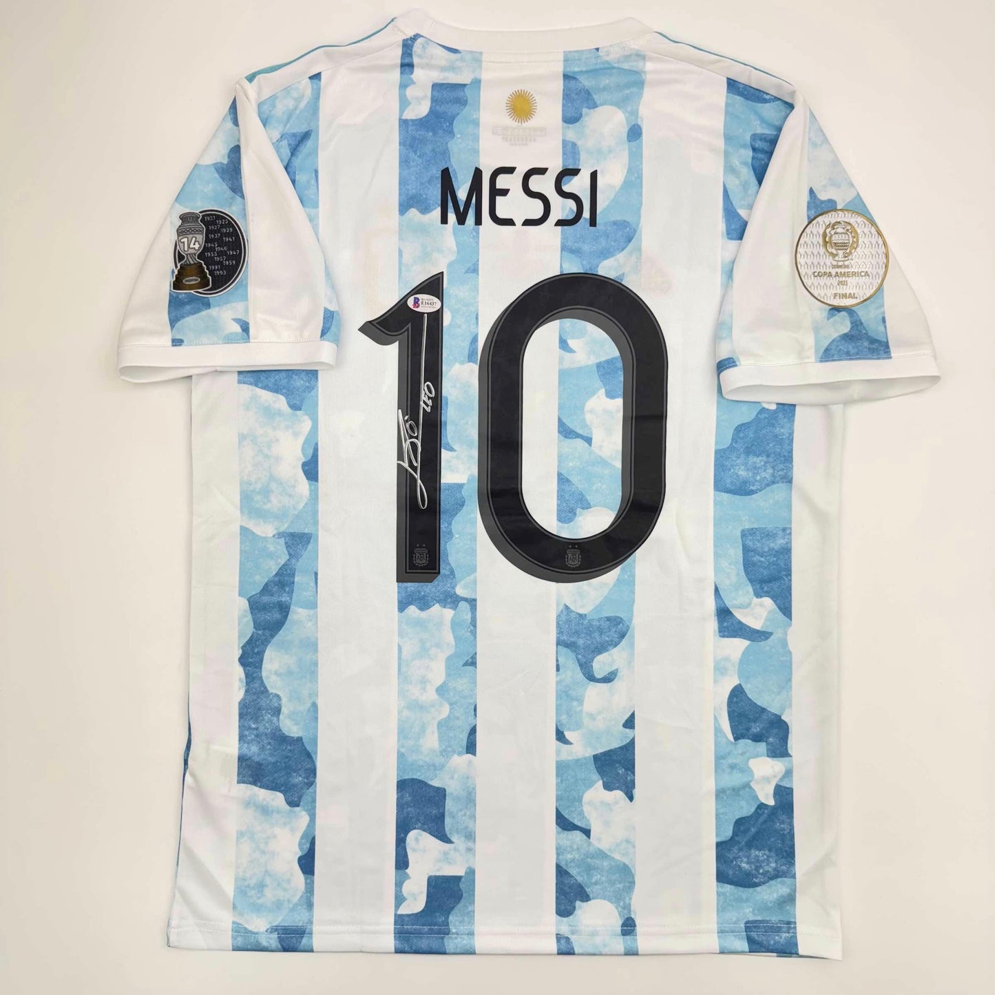 Autographed/Signed Lionel Leo Messi Argentina Blue/White Soccer Jersey Beckett BAS COA