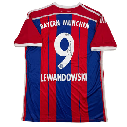 Autographed/Signed Robert Lewandowski FC Bayern Munich Red Soccer Futbol Jersey Beckett BAS COA