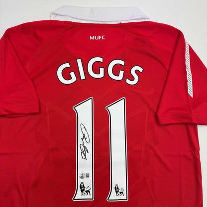 Autographed/Signed Ryan Giggs Manchester United Red Soccer Jersey Beckett BAS COA