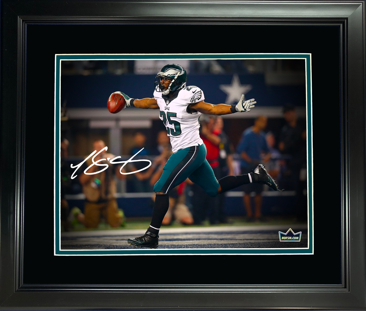 Framed LeSean McCoy Facsimile Laser Engraved Signature Auto Philadelphia Eagles 11"x14" Football Photo HOFSM Holo