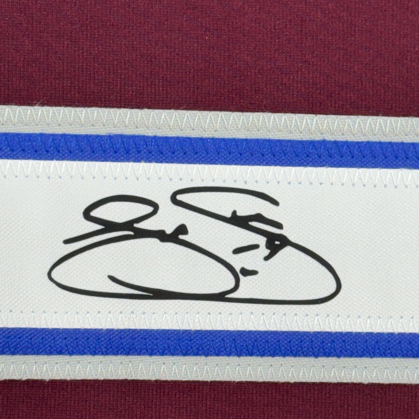 Framed Facsimile Autographed Joe Sakic 35x39 Colorado Maroon Reprint Laser Auto Hockey Jersey