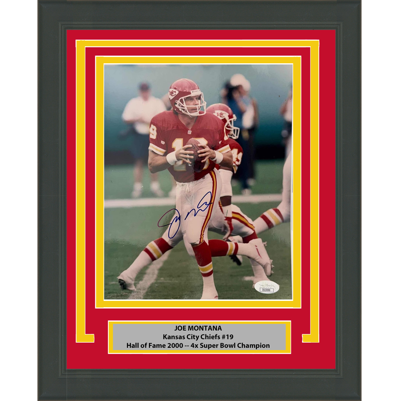 Framed Autographed/Signed Joe Montana Kansas City Chiefs 8x10 Football Photo JSA COA