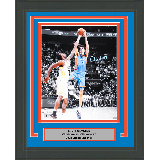 Framed Autographed/Signed Chet Holmgren Oklahoma City Thunder 16x20 Basketball Photo Beckett BAS COA