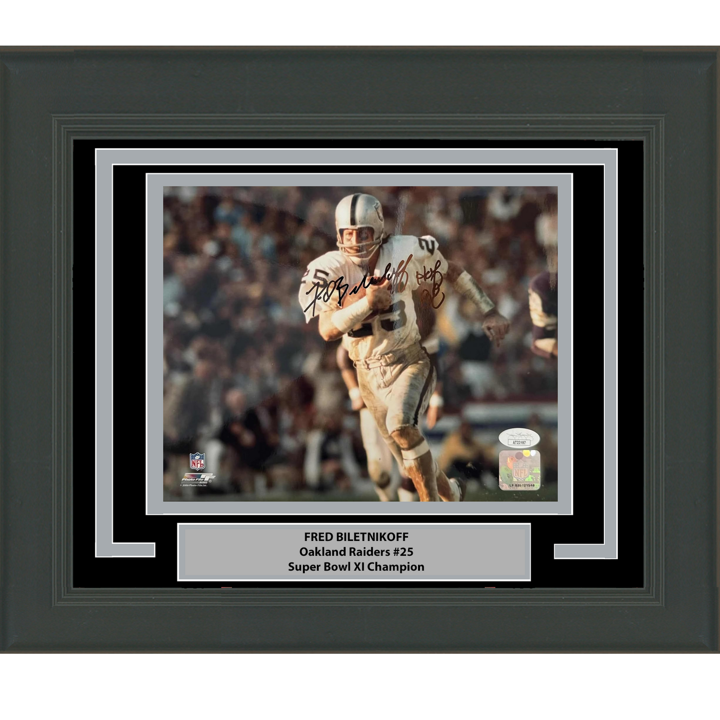 Framed Autographed/Signed Fred Biletnikoff Oakland Raiders 8x10 Football Photo JSA COA #3