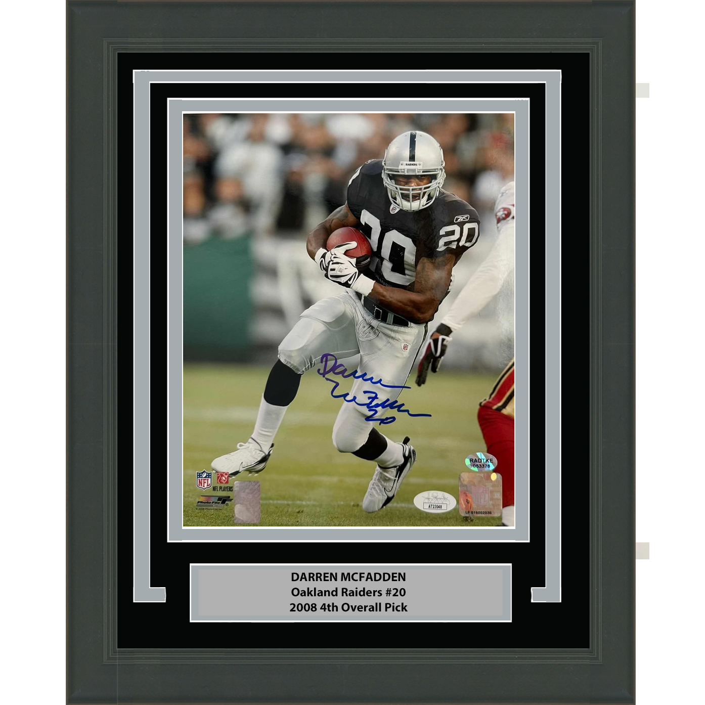 Framed Autographed/Signed Darren McFadden Oakland Raiders 8x10 Football Photo JSA COA #2