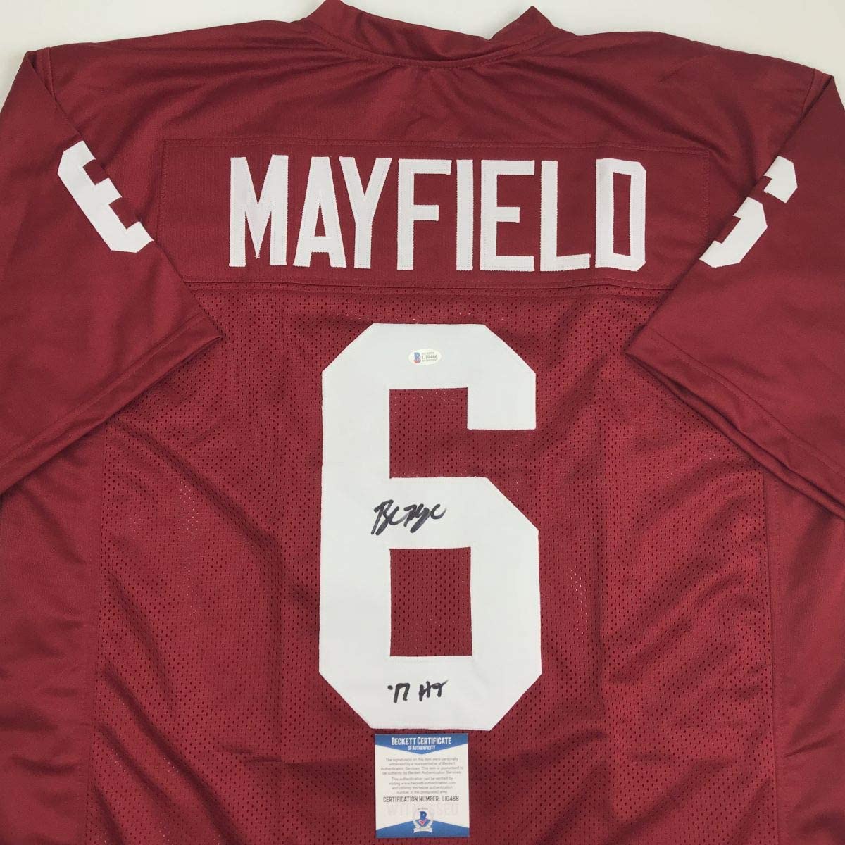 Autographed/Signed Baker Mayfield"HT 17" Oklahoma Crimson Football Jersey Beckett BAS COA