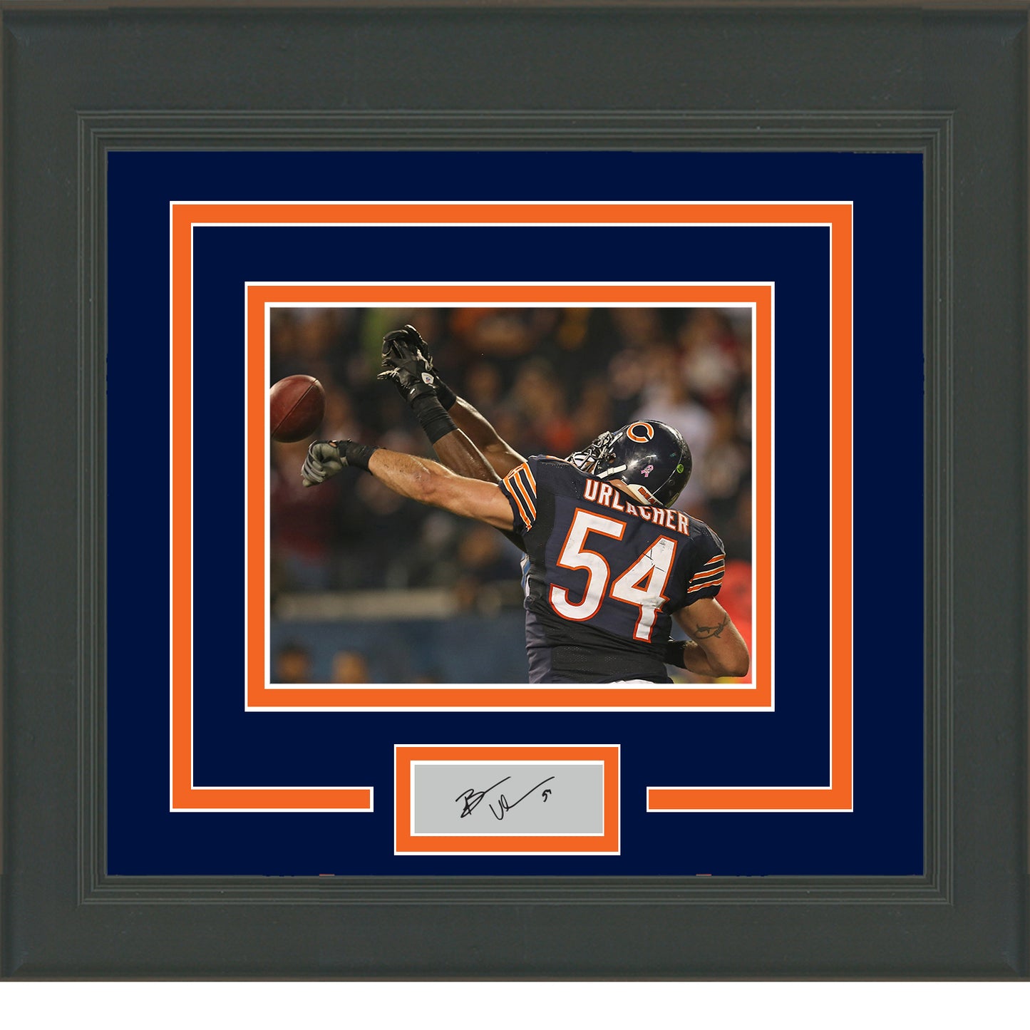 Framed Brian Urlacher Facsimile Laser Engraved Signature Auto Chicago Bears 11x14 Football Photo
