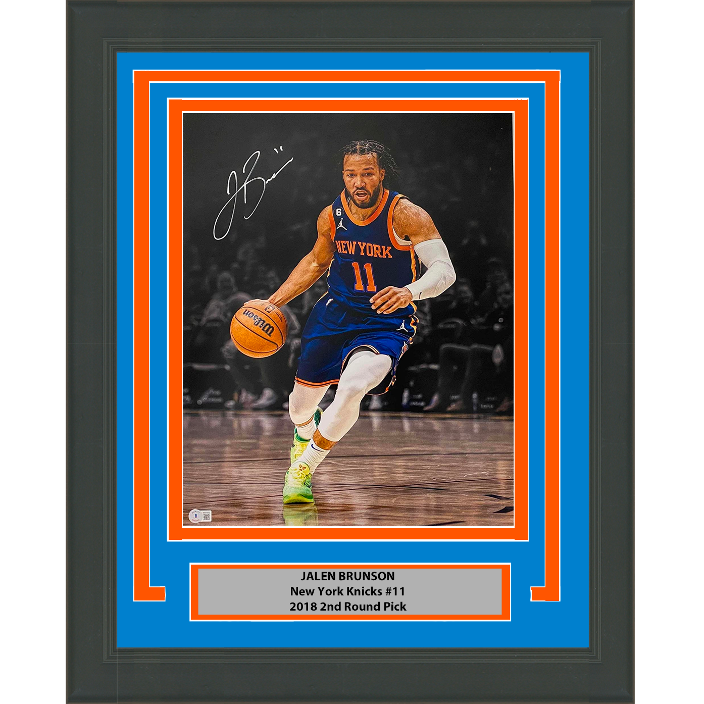 Framed Autographed/Signed Jalen Brunson New York Knicks 16x20 Basketball Photo Beckett BAS COA