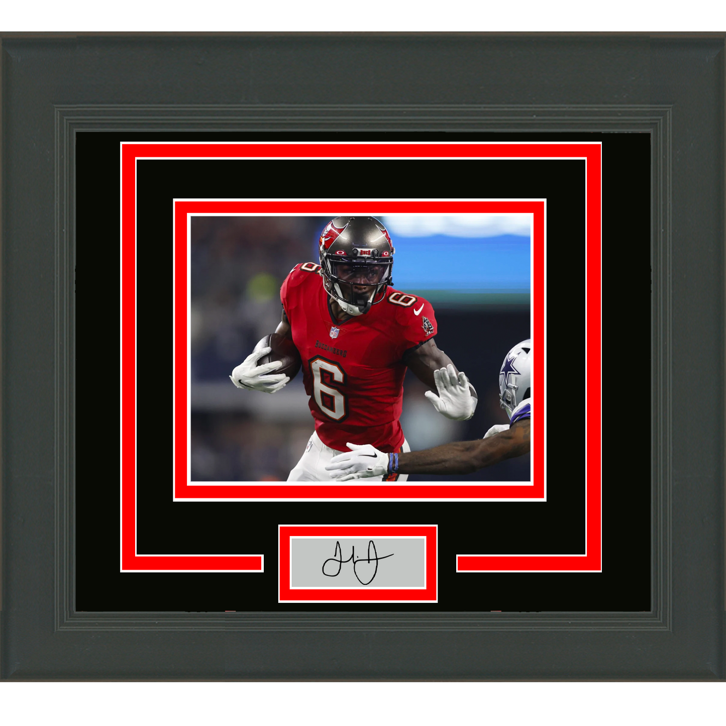 Framed Julio Jones Facsimile Laser Engraved Signature Auto Tampa Bay Buccaneers 11x14 Football Photo