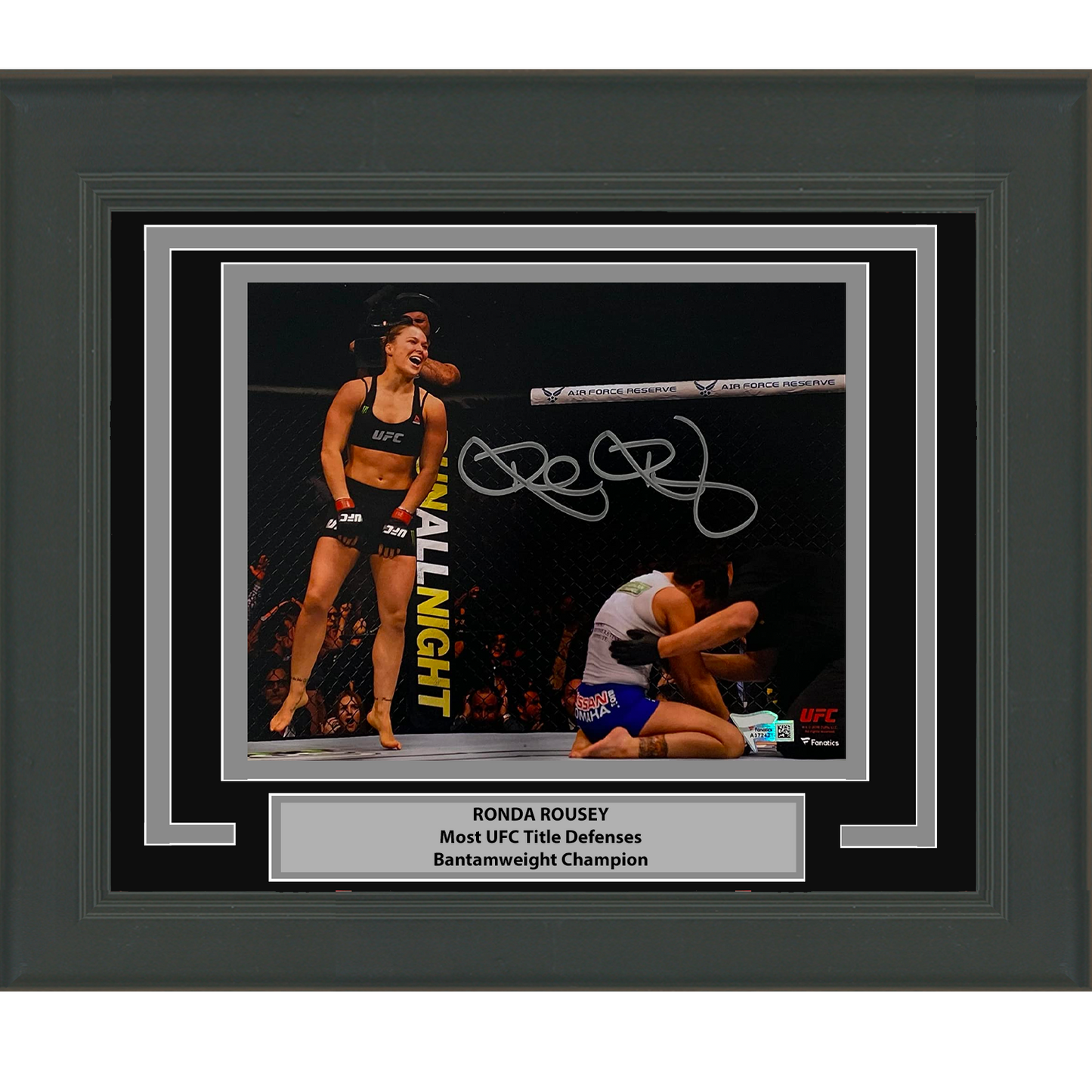 Framed Autographed/Signed Ronda Rousey UFC MMA Fighting 8x10 Photo Fanatics COA
