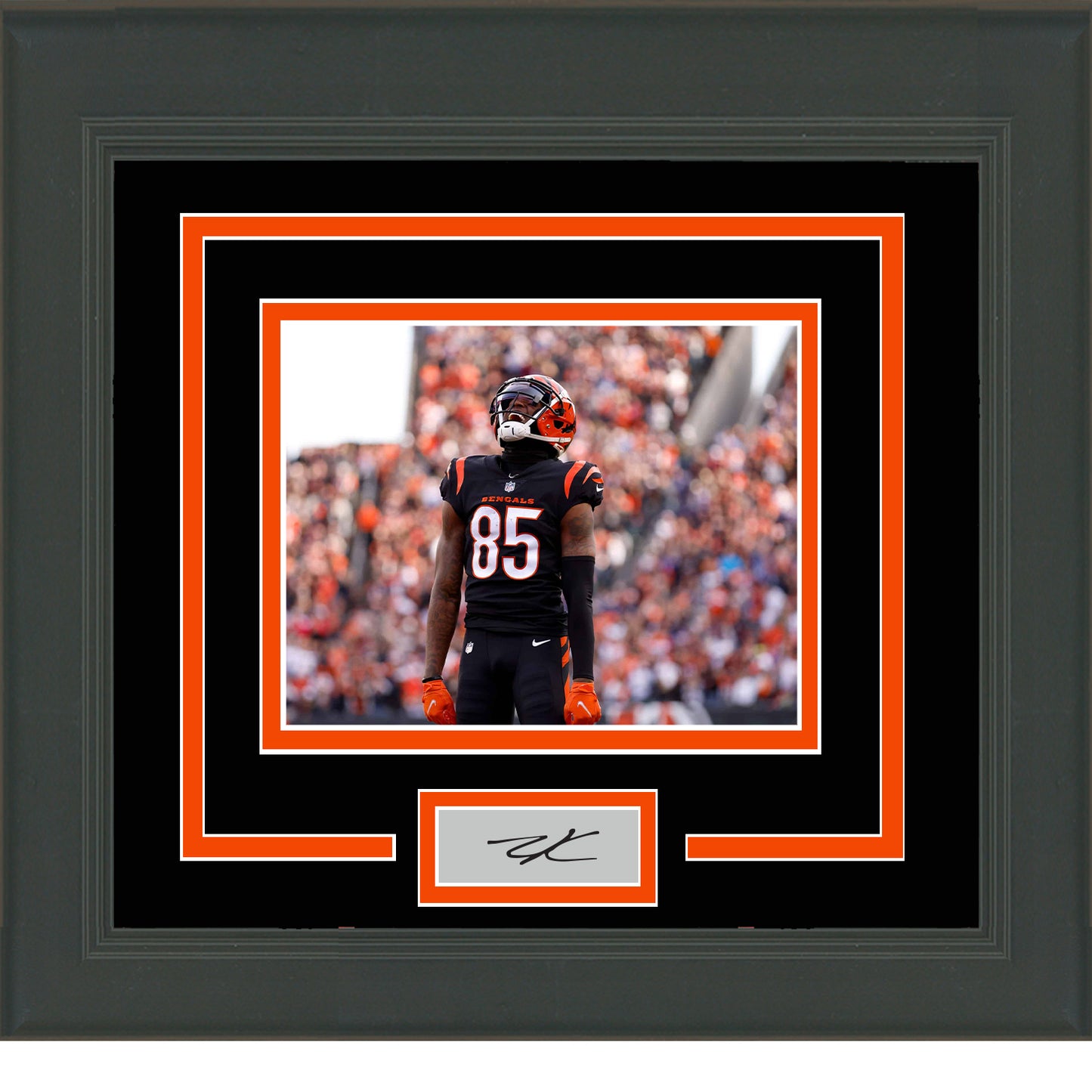 Framed Tee Higgins Facsimile Laser Engraved Signature Auto Cincinnati Bengals 11x14 Football Photo