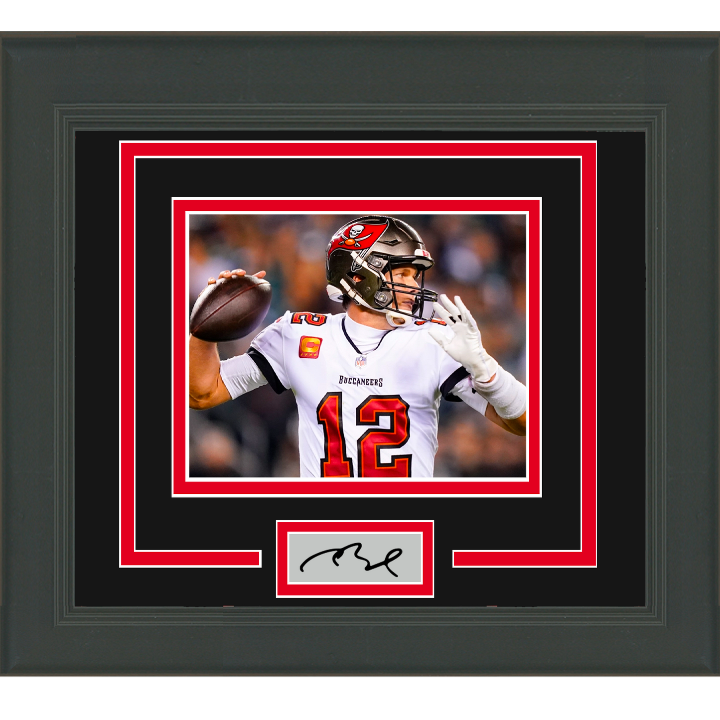 Framed Tom Brady Facsimile Laser Engraved Signature Auto Tampa Bay Buccaneers 11x14 Football Photo